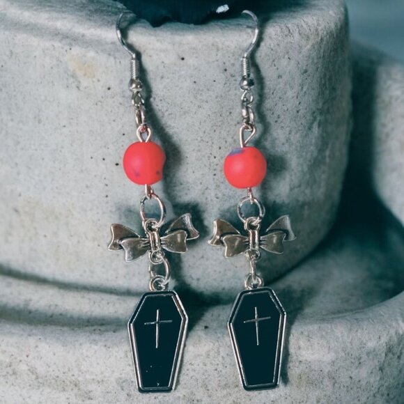 "Death is a Gift" Bow Tie Coffin Earrings - Picture 1 of 3